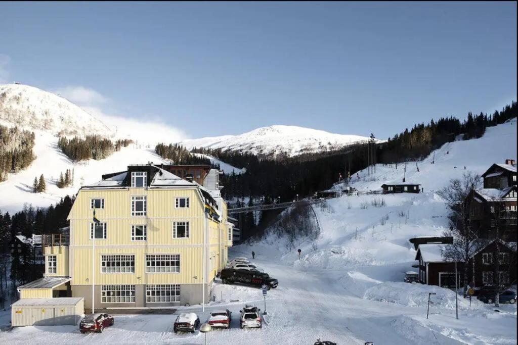 Are Alpine Escape Ski-In Ski-Out Apt Exterior photo